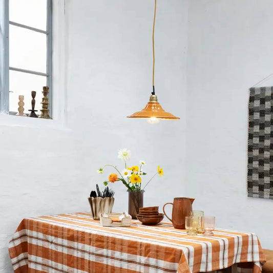 Suspension rétro en émail - Terre battue